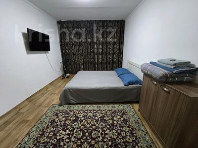 1-комнатная квартира · 20 м², мкр №5 21 — Абая Правда, Абая Матазалка, возле метро Москва за 1 000 〒 в Алматы, Ауэзовский р-н