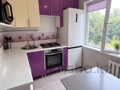 3-комнатная квартира · 56.6 м² · 3/5 этаж, Алмазова за 13.6 млн ₸ в Уральске