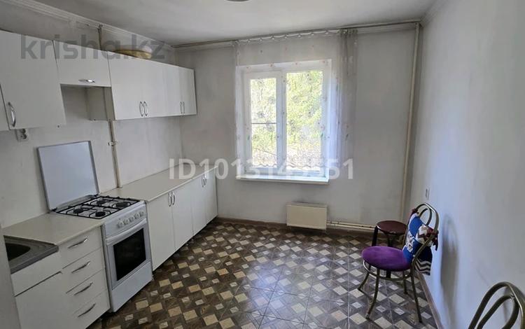 2-бөлмелі пәтер · 54 м² · 3/5 қабат, мкр Мамыр-7 5, бағасы: 240 000 ₸ в Алматы, Ауэзовский р-н — фото 2