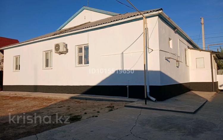 Отдельный дом · 5 комнат · 117.4 м² · 10 сот., мкр Жумыскер, Кейкі батыр — Мұханжанова за 24 млн ₸ в Атырау — фото 2