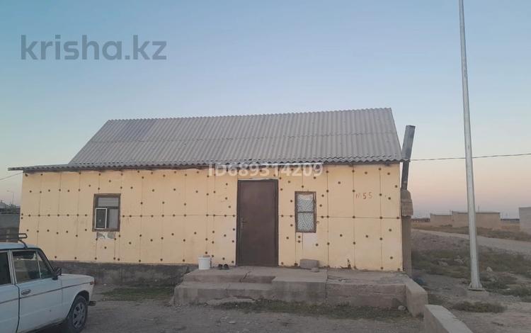 Отдельный дом • 4 комнаты • 100 м² • 10 сот., Жабаев за 6 млн 〒 в Туркестане — фото 4