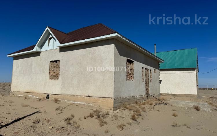 Отдельный дом · 4 комнаты · 130 м² · 8 сот., Байтерек-3 — Байтерек, возле мечети. за 10 млн 〒 в  — фото 2