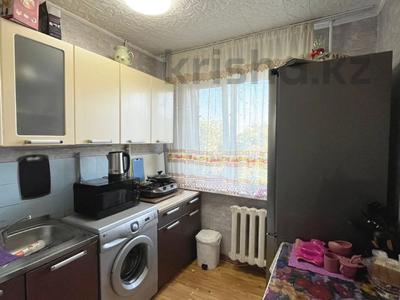 2-комнатная квартира · 48 м² · 4/5 этаж, Майкудук, 18й микрорайон 6 — Феллида, Светофор, ФиксПрайс за 12.5 млн 〒 в Караганде, Алихана Бокейханова р-н