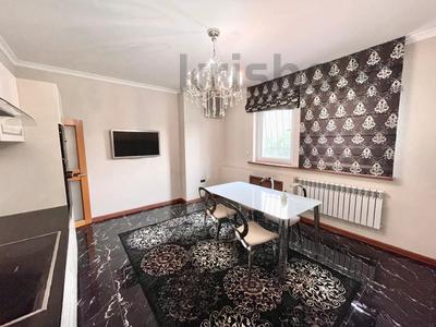 4-комнатная квартира · 150 м² · 6/6 этаж, Жамакаева за 145 млн ₸ в Алматы, Медеуский р-н
