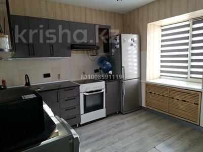 2-бөлмелі пәтер · 60 м² · 1/5 қабат, Омарова 32, бағасы: 20 млн ₸ в Жезказгане