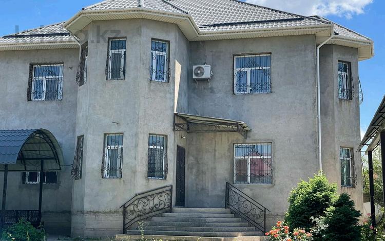 Отдельный дом · 8 комнат · 600 м², мкр Кайтпас 1 . — Мкр.ҚАЙТПАС1 по Алматинскому шоссе за 1 млн 〒 в Шымкенте, Каратауский р-н — фото 2