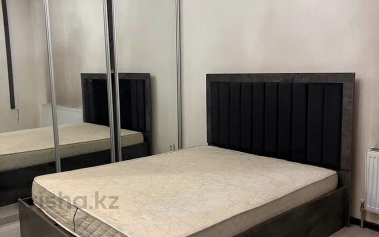 1-бөлмелі пәтер · 45 м² · 6/20 қабат, Брусиловского 163, бағасы: 250 000 ₸ в Алматы, Алмалинский р-н — фото 2