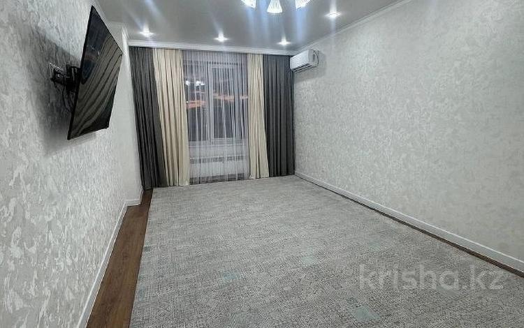 2-комнатная квартира · 72.2 м² · 6/10 этаж, мкр. Алтын орда 340 за 34 млн ₸ в Актобе — фото 3
