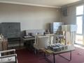 Свободное назначение, офисы, магазины и бутики, салоны красоты, медцентры и аптеки, образование, конференц-залы, кабинеты и рабочие места, студии · 372.8 м² за 1.5 млн ₸ в Алматы, Медеуский р-н — фото 3