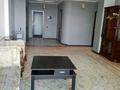 2-комнатная квартира, 100 м², 11/25 этаж посуточно, 11 микрорайон 112а за 14 000 〒 в Актобе — фото 2