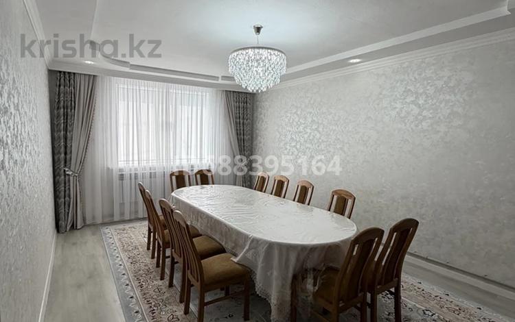 Отдельный дом · 10 комнат · 300 м² · 18 сот., Ынтымақ 7 за 25 млн ₸ в Бауыржан Момышулы — фото 76