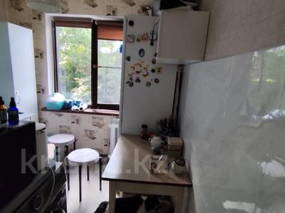 3-комнатная квартира · 60 м² · 3/4 этаж, мкр №6 за 35 млн ₸ в Алматы, Ауэзовский р-н