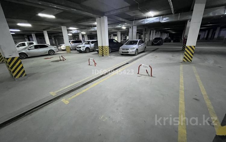 Паркинг • 18 м² • 16-й мкр 44 за 1 млн 〒 в Актау, 16-й мкр  — фото 2