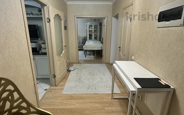 3-бөлмелі пәтер · 90 м² · 3/9 қабат, Момышулы 2/6, бағасы: 69 млн ₸ в Астане, Алматы р-н — фото 2
