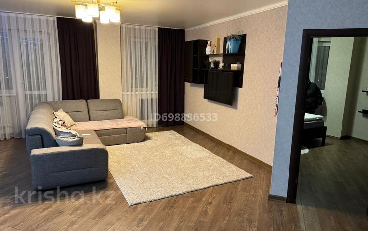 2-бөлмелі пәтер · 75 м² · 12/14 қабат, Жаңа қала ш/а. — улица Абая, бағасы: 400 000 ₸ в Караганде, Казыбек би р-н — фото 8