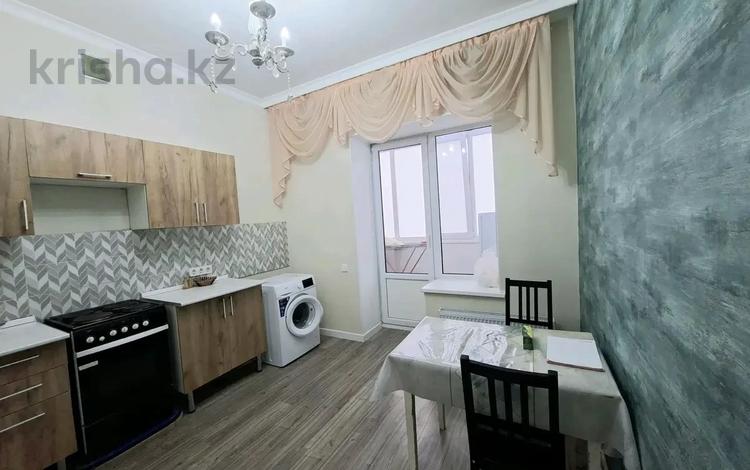 1-комнатная квартира · 36.6 м² · 4/10 этаж, Бердибек Сокпакбаев 6 — Кумисбекова за 22 млн ₸ в Астане, Сарыарка р-н — фото 2