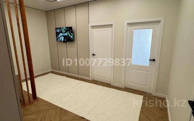 2-бөлмелі пәтер · 46 м² · 5/5 қабат, Басаркобыз 1/15, бағасы: 260 000 ₸ в Алматы, Алатауский р-н — фото 2