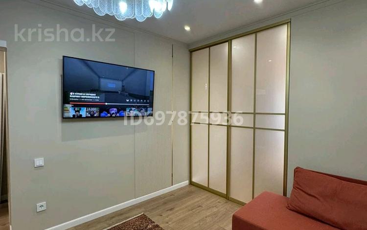 1-бөлмелі пәтер · 35 м² · 4/12 қабат, Райымбека 210 — Гоголя, бағасы: 20 000 ₸ в Алматы, Алмалинский р-н — фото 2