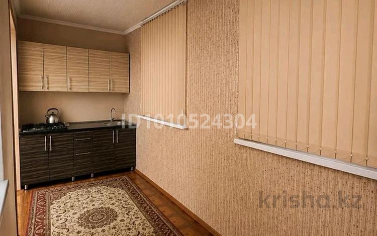 3-комнатная квартира · 56.3 м² · 4/5 этаж, Ерназаров — Құмыра кафесінің жанында за 12 млн ₸ в Кентау — фото 2