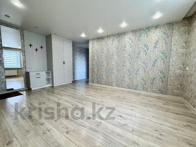 3-бөлмелі пәтер · 62 м² · 1/5 қабат, Сортировка, Локомотивная, бағасы: 15.9 млн ₸ в Караганде, Алихана Бокейханова р-н
