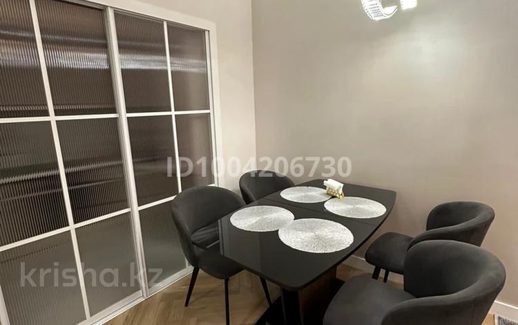 3-комнатная квартира · 86 м² · 6/6 этаж, Абая 38 за 130 млн ₸ в Алматы, Бостандыкский р-н — фото 2