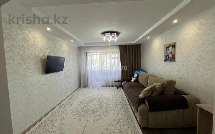 3-бөлмелі пәтер · 65.8 м² · 3/12 қабат, Абая 196/1, бағасы: 25 млн ₸ в Уральске — фото 24