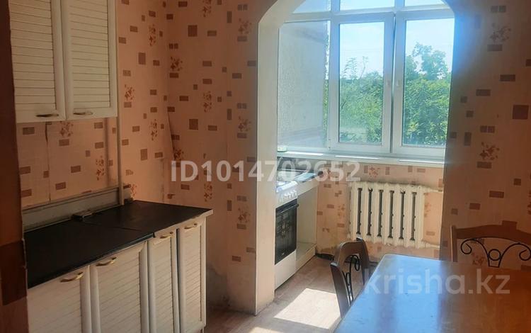 2-бөлмелі пәтер · 54 м² · 3/5 қабат, Аса ш/а. 16, бағасы: 80 000 ₸ в Таразе, мкр Аса — фото 2