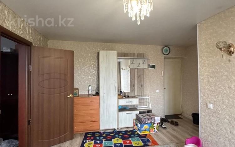 2-комнатная квартира · 48 м² · 7/9 этаж, Абая 16 за 14.5 млн ₸ в Усть-Каменогорске — фото 2