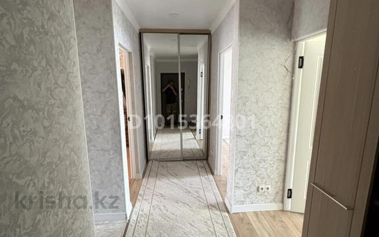 2-комнатная квартира · 60 м² · 3/5 этаж, 14-й мкр 21 за 180 000 ₸ в Актау — фото 2