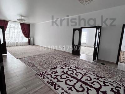 Жеке үй · 4 бөлме · 240 м² · 10 жүзд., Участок, бағасы: 23 млн ₸ в Актобе, жилой массив Акшат