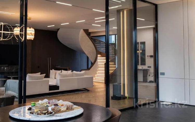 6-бөлмелі пәтер · 650 м², Таужиеги 39, бағасы: ~ 800 млн ₸ в Алматы, Бостандыкский р-н — фото 10
