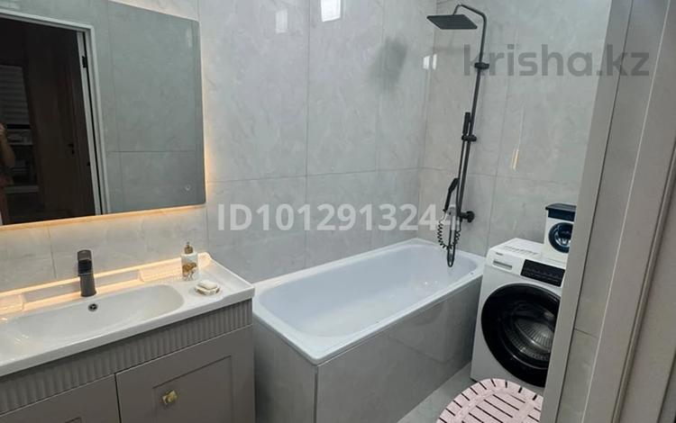 3-комнатная квартира · 77 м² · 8/9 этаж, Байдибек Би 9/6 за 38 млн ₸ в Шымкенте — фото 2