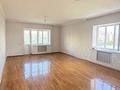 4-комнатная квартира · 173 м² · 6/8 этаж, Рамазан 33 — проспект Республики за 380 000 ₸ в Астане, р-н Байконур
