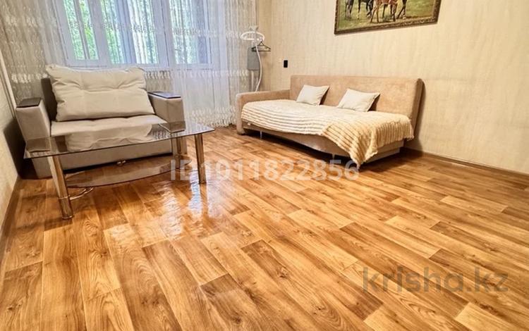 1-бөлмелі пәтер · 36 м² · 3/5 қабат, Құлагер ш/а. 19, бағасы: 14 000 ₸ в Алматы, Жетысуский р-н — фото 2