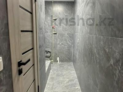 3-бөлмелі пәтер · 63.4 м² · 4/5 қабат, Самал 15, бағасы: 22 млн ₸ в Талдыкоргане, мкр Самал