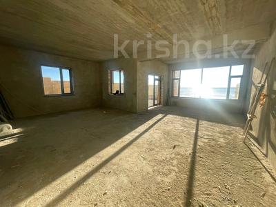 Отдельный дом • 4 комнаты • 210 м² • 4.3 сот., Тёплый пляж за 50 млн 〒 в Актау