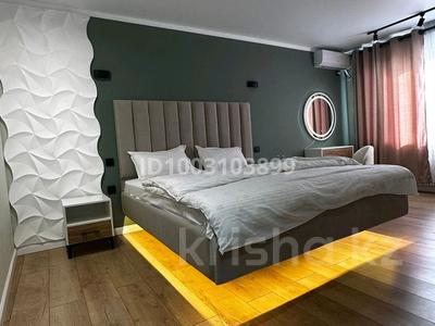 Аренда квартир посуточно в Кызылординской обл.: 1-комнатная квартира · 38 м² · 4/5 этаж, Осербаев 17 — Торговый центр Агжан за 20 000 〒 1-комнатная квартира · 38 м² · 4/5 этаж, Осербаев 17 — Торговый центр Агжан за 20 000 〒 в