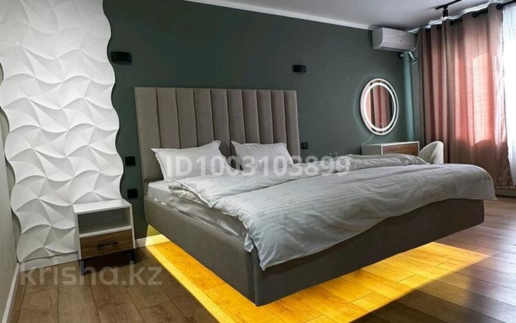 1-комнатная квартира · 38 м² · 4/5 этаж, Осербаев 17 — Торговый центр Агжан за 20 000 〒 в  — фото 2