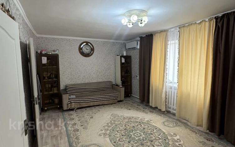 2-комнатная квартира · 40 м² · 1/2 этаж, ул. Мырзабека Дуйсенова 75 за 6.5 млн 〒 в  — фото 2