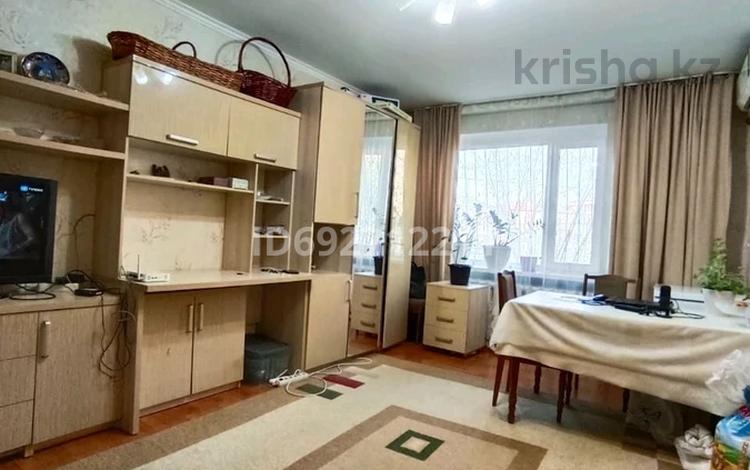 1-комнатная квартира, 29 м², 1/5 этаж помесячно, Сатпаева 4/2 — Район ЕНУР .ЕВРАЗИЯ