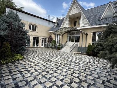 Свободное назначение, офисы, магазины и бутики, склады, общепит, салоны красоты, бани, гостиницы и зоны отдыха, фитнес и спорт, медцентры и аптеки, образование, развлечения, конференц-залы, кабинеты и рабочие места, студии · 600 м² за 1.5 млн 〒 в Алматы, Алатауский р-н