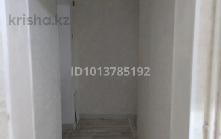 2-бөлмелі пәтер · 55.9 м² · 2/5 қабат, Самал ш/а 20 — Дом на против на дк мунайшы и на каспи банк, бағасы: 12 млн ₸ в Жанаозен — фото 2
