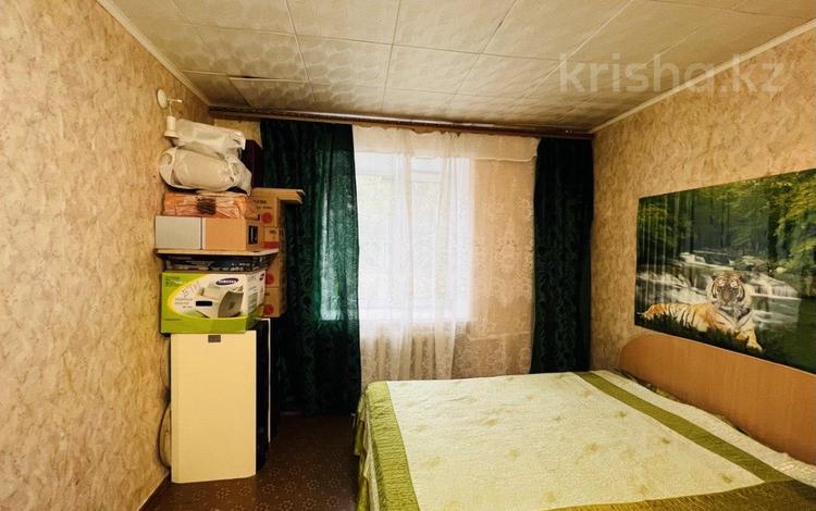 3-комнатная квартира, 64 м², 1/5 этаж, 68-й квартал за 15 млн 〒 в Темиртау — фото 5