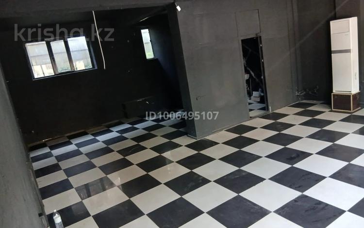 Свободное назначение, офисы, магазины и бутики, салоны красоты, студии · 86 м² за 250 000 ₸ в Шымкенте, Енбекшинский р-н — фото 9
