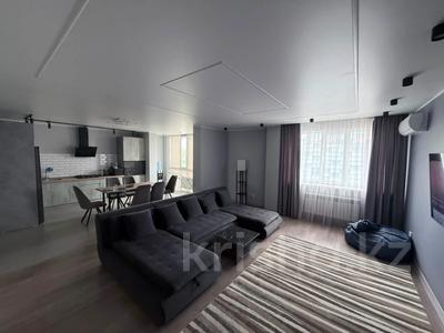 3-бөлмелі пәтер · 100 м² · 5/9 қабат, АБАЯ 57\2, бағасы: 300 000 ₸ в Уральске