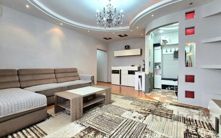 3-комнатная квартира · 63 м² · 8/9 этаж, мкр Самал-2 50 за 70 млн ₸ в Алматы, Медеуский р-н — фото 2