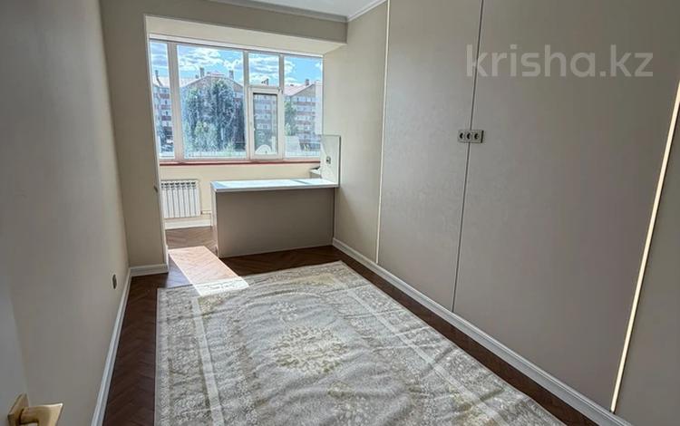 1-комнатная квартира · 47 м² · 2/5 этаж, мкр. Алтын орда, тауелсиздик 5 за 21.5 млн ₸ в Актобе — фото 2