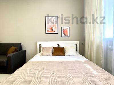 3-бөлмелі пәтер · 90 м² · 1/5 қабат, Валиханова 124, бағасы: 30 000 ₸ в Алматы, Медеуский р-н