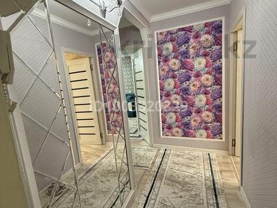 2-комнатная квартира · 56 м² · 3/5 этаж, 16-й микрорайон, 16-й микрорайон 6 — Глобал кофе за 180 000 〒 в Шымкенте, Аль-Фарабийский р-н