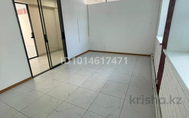 Офисы · 30 м² за 201 000 ₸ в Усть-Каменогорске — фото 2